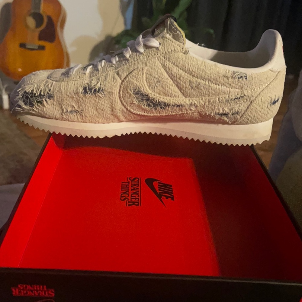 Nike Classic Cortez Stranger Things Upside Down